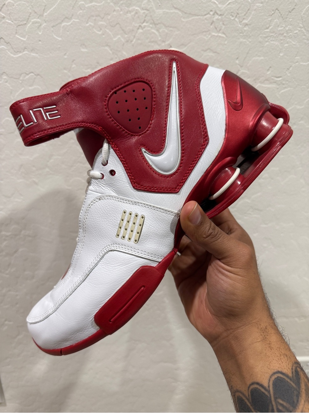 2006 Nike Shox TB White / Varsity Red 2006 Men’s 13.5
